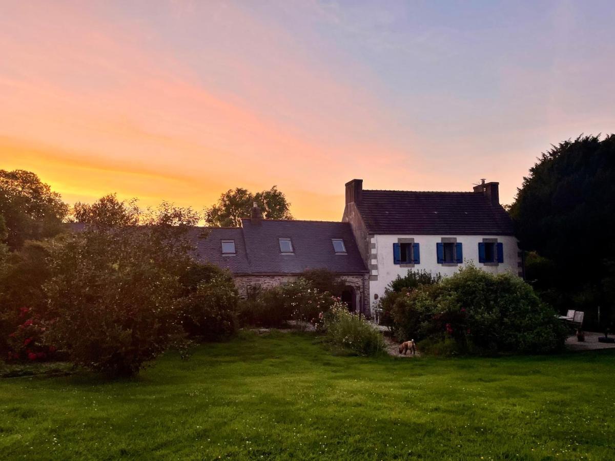 Bed and Breakfast Chez Nosch Plouegat-Guerand Екстер'єр фото